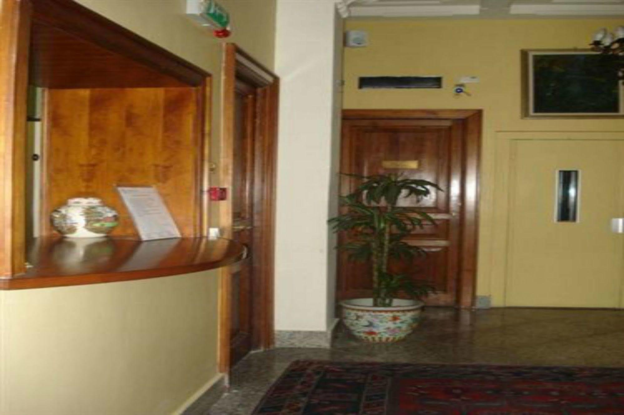 Hotel La Residenza Messina Luaran gambar