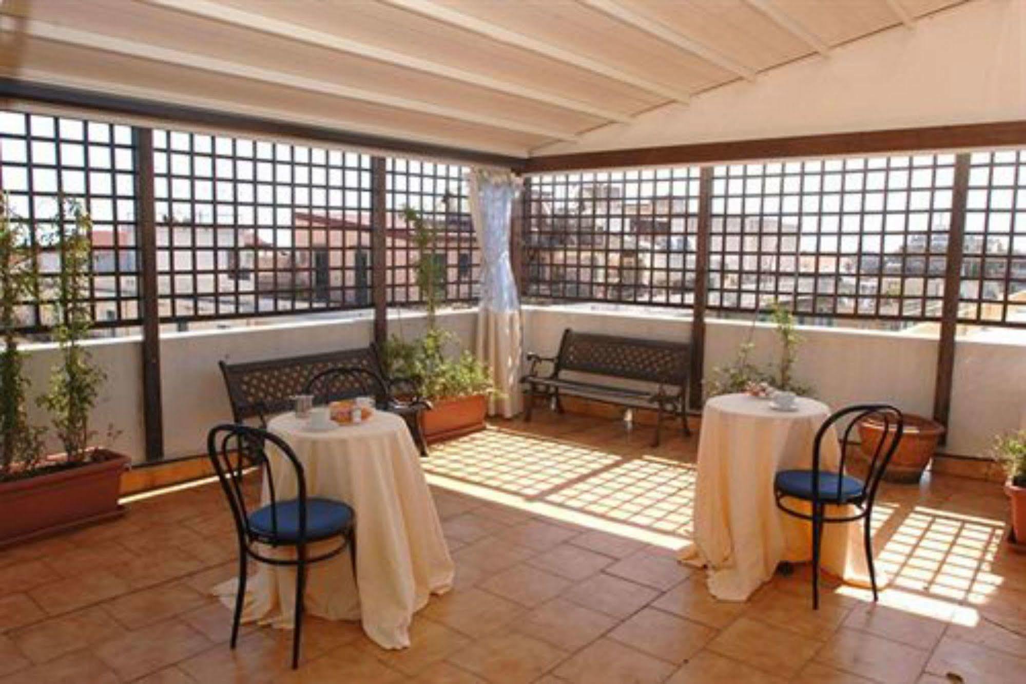 Hotel La Residenza Messina Luaran gambar